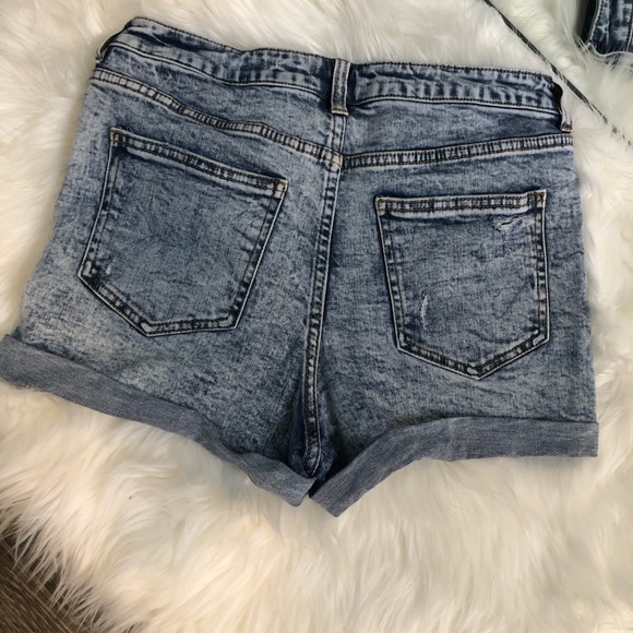 Forever 21 shorts - Picture 4 of 5